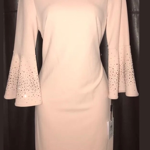 Calvin Klein Dresses & Skirts - Calvin Klein Bell Sleeve Dress